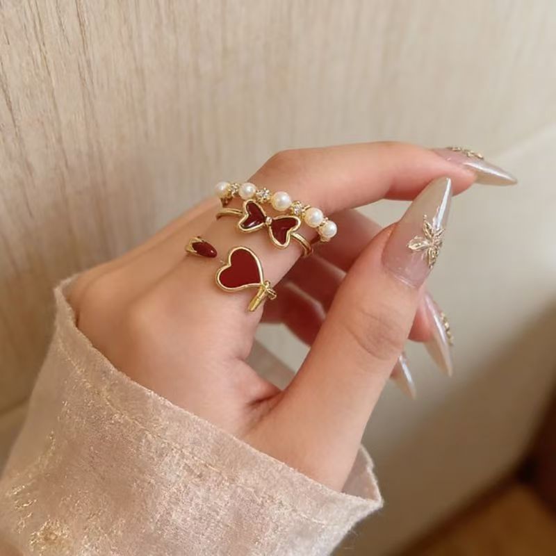 Horse Year Ring INS Style Geometric Horse