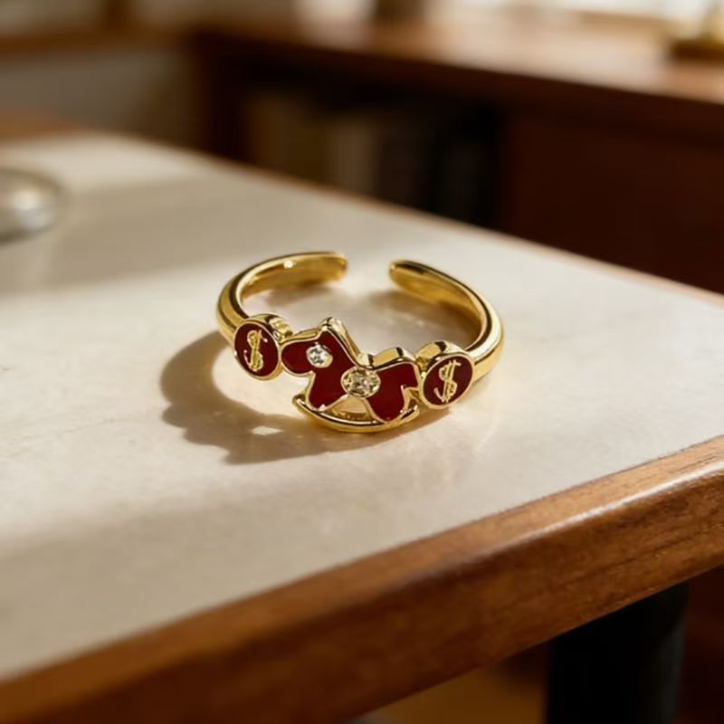 Horse Year Ring INS Style Geometric Horse
