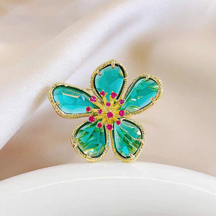 Exaggerated Crystal Flower Ring For Women, Stylish